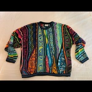 Vtg COOGI Knitted Multi-Color Men’s Sweater!!